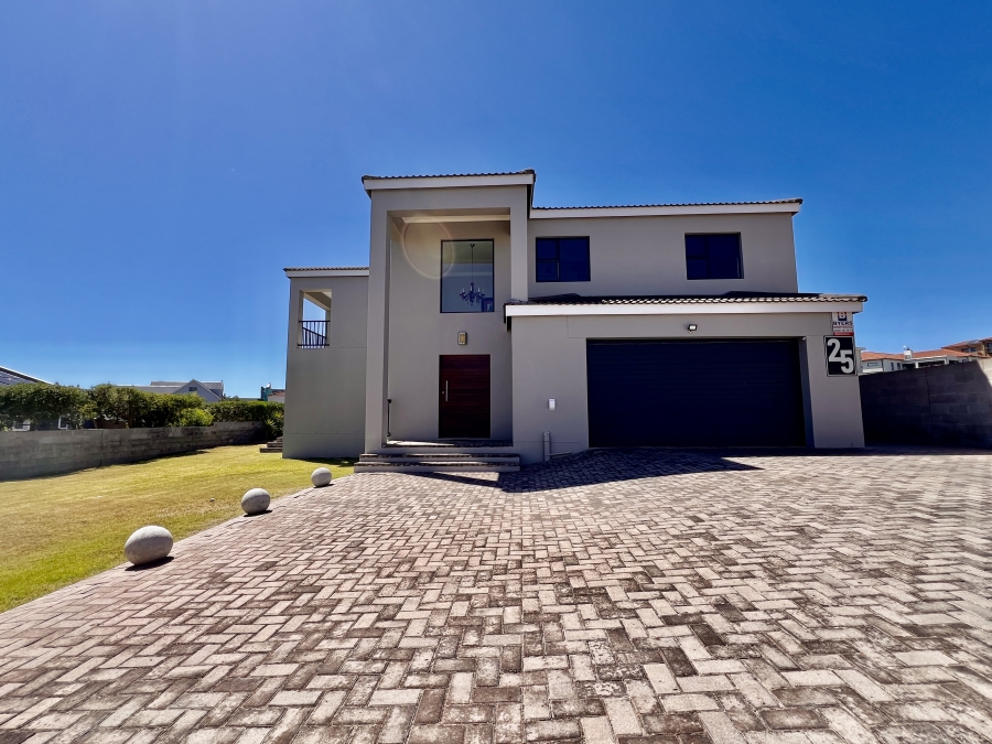 3 Bedroom Property for Sale in Myburgh Park Western Cape